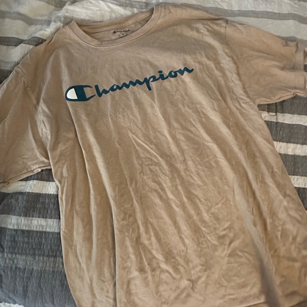 MENS MEDIUM LARGE CHAMPION AMERICAN EAGLE SHIRTS ALL 4 INCLIDE